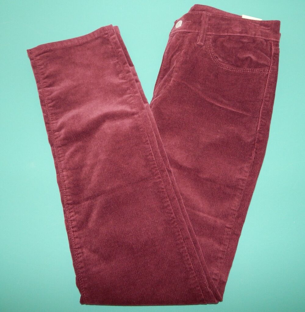 NWT Levi’s Classic Straight Corduroy Jeans Women's Size 4M Burgundy Retail $59 - Picture 4 of 16